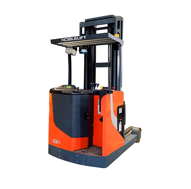 stand-on-reach-truck-in-muscat