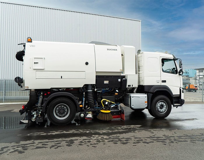 truck-mounted-v80-road-sweeper